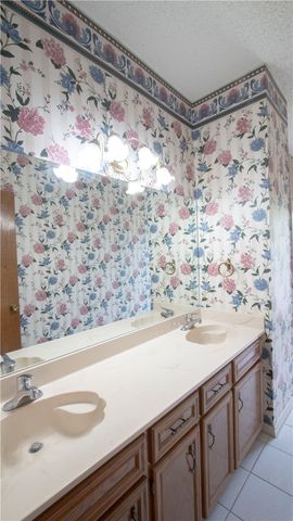 4634 Megal Dr, Corpus Christi, TX 78413
