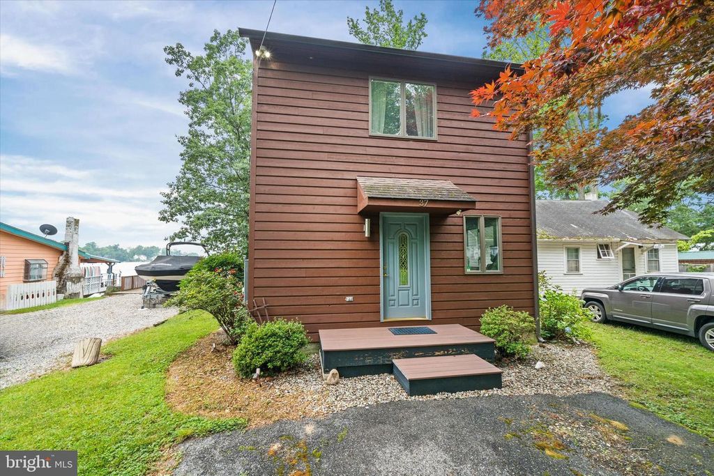 37 MAINSAIL DR, Elkton, MD 21921