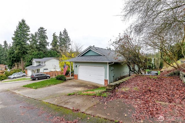 6814 144th Street Ct E, Puyallup, WA 98375