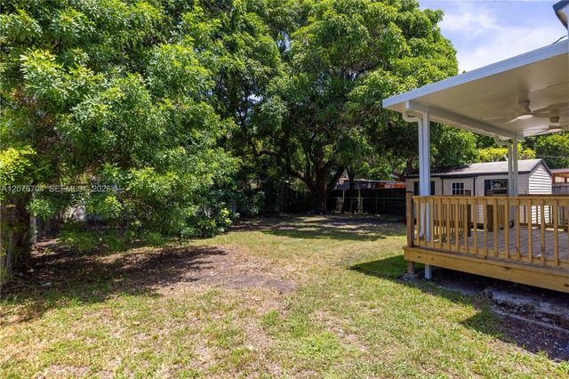 1029 NW 42nd Street, Miami, FL 33127