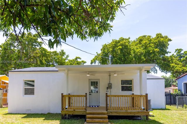 1029 NW 42nd Street, Miami, FL 33127
