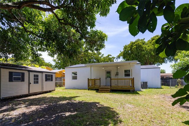 1029 NW 42nd Street, Miami, FL 33127