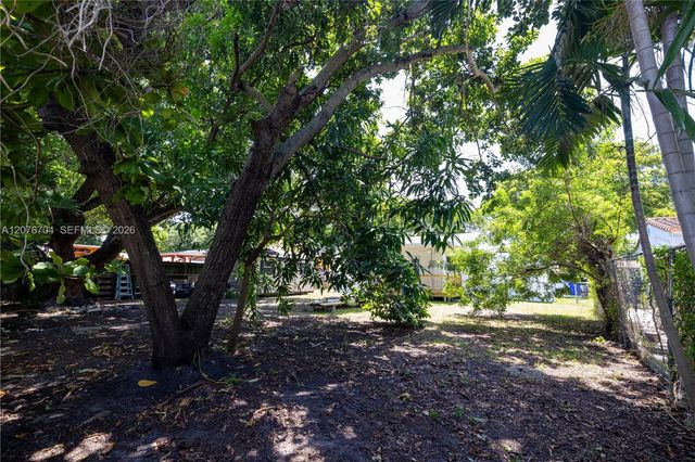 1029 NW 42nd Street, Miami, FL 33127