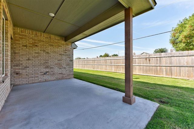 3405 Slate River Drive, Yukon, OK 73099