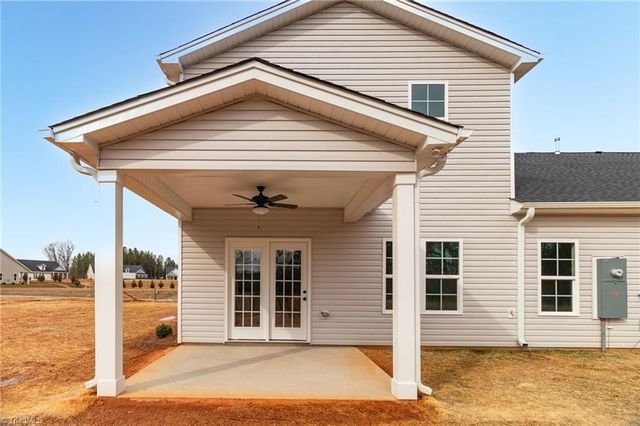 502 Beeson Court, Clemmons, NC 27012