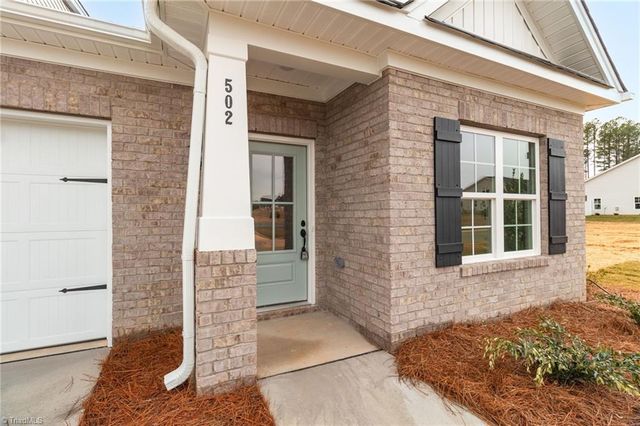 502 Beeson Court, Clemmons, NC 27012