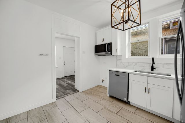 9327 S Elizabeth Street, Chicago, IL 60620