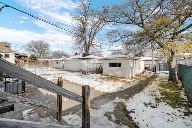 9327 S Elizabeth Street, Chicago, IL 60620