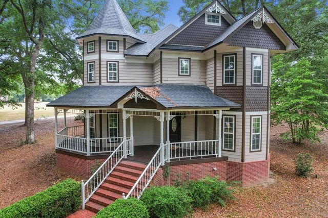 108 Buckhead Drive, Headland, AL 36345