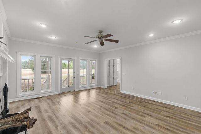 108 Buckhead Drive, Headland, AL 36345