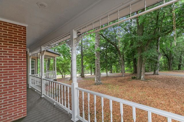 108 Buckhead Drive, Headland, AL 36345