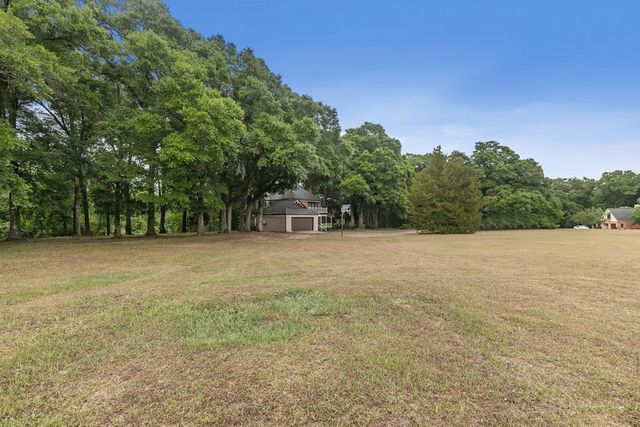 108 Buckhead Drive, Headland, AL 36345