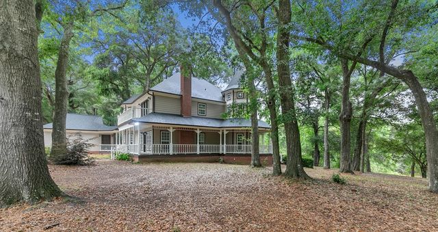 108 Buckhead Drive, Headland, AL 36345