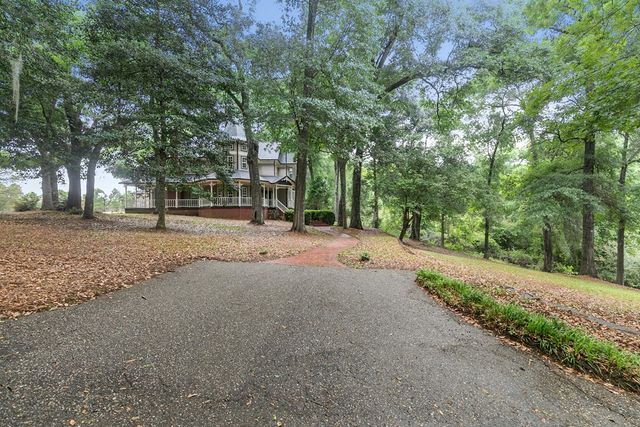 108 Buckhead Drive, Headland, AL 36345