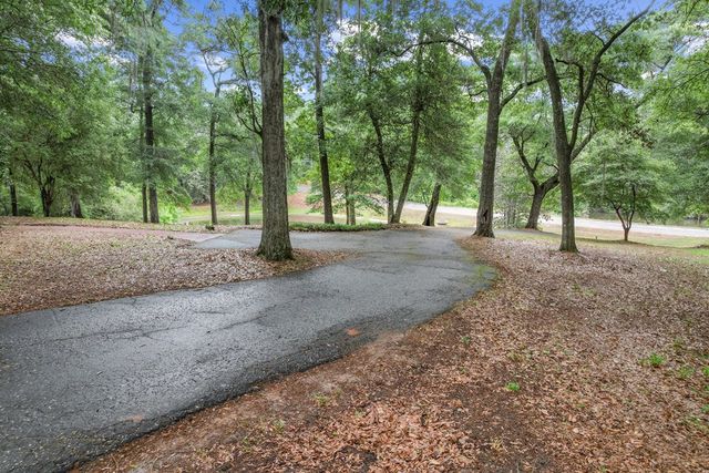 108 Buckhead Drive, Headland, AL 36345