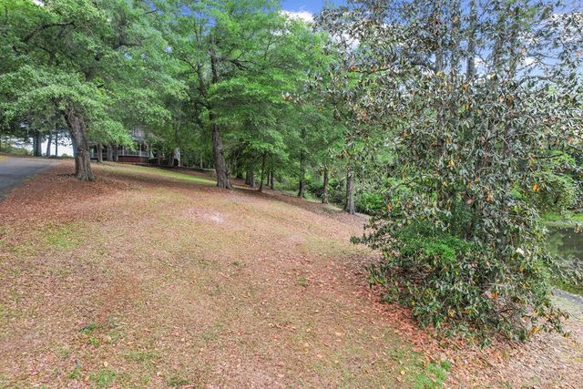 108 Buckhead Drive, Headland, AL 36345