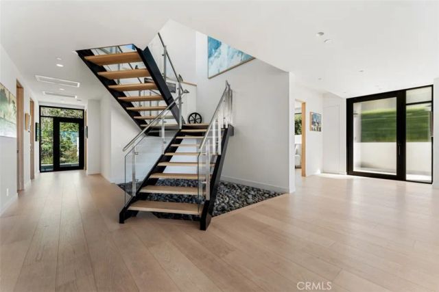 1 Lagunita, Laguna Beach, CA 92651