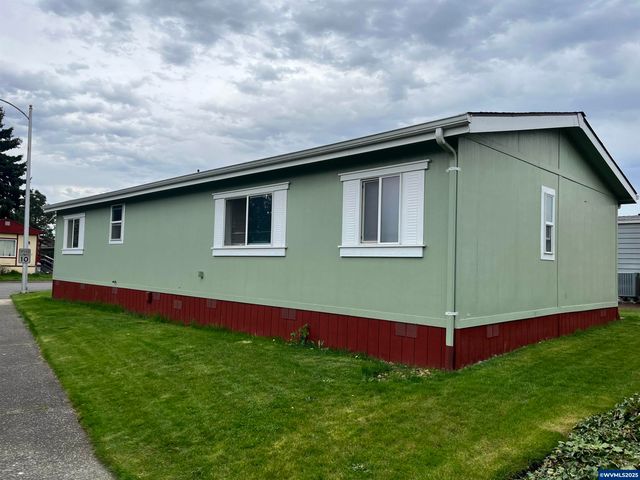 5422 Portland #16 Rd NE 16, Salem, OR 97305