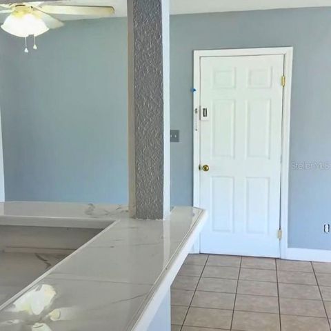 5520 HOBSON STREET NE, St Petersburg, FL 33704