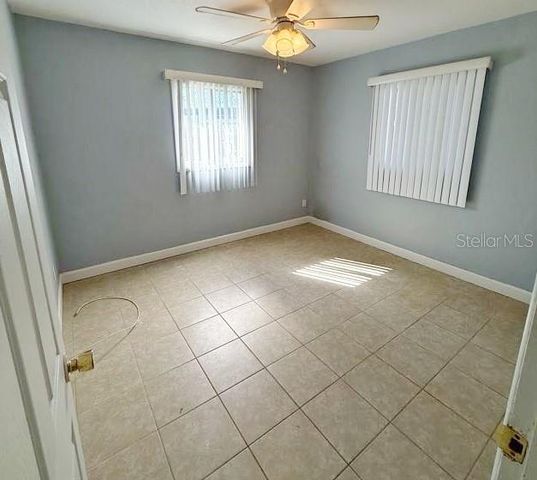 5520 HOBSON STREET NE, St Petersburg, FL 33704