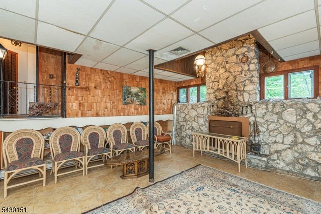 82 Highland Ave, Riverdale Boro, NJ 07457