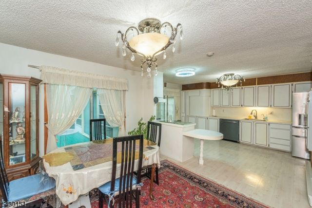 82 Highland Ave, Riverdale Boro, NJ 07457