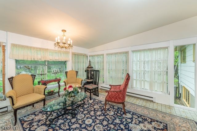 82 Highland Ave, Riverdale Boro, NJ 07457