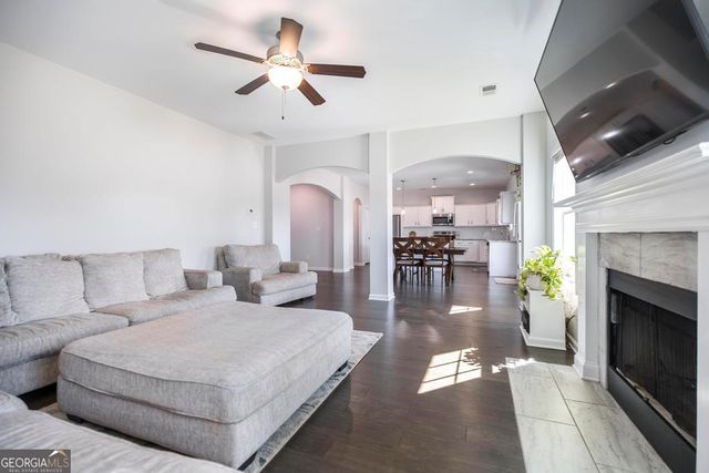 110 Bella Court, Kathleen, GA 31047