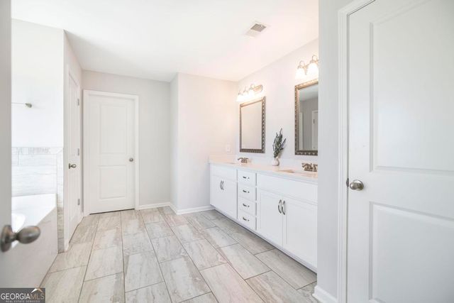 110 Bella Court, Kathleen, GA 31047