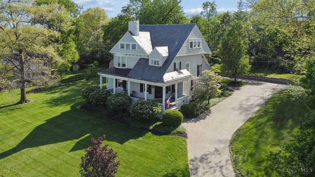 835 Ivy Avenue, Glendale, OH 45246