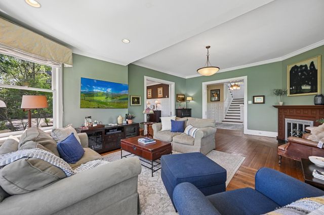 835 Ivy Avenue, Glendale, OH 45246
