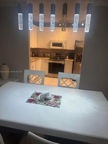 5601 Collins Avenue 823, Miami Beach, FL 33140