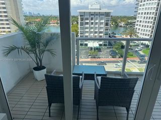 5601 Collins Avenue 823, Miami Beach, FL 33140