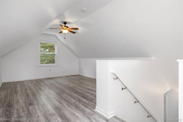 90 Tacoma Drive, Troy, MI 48084