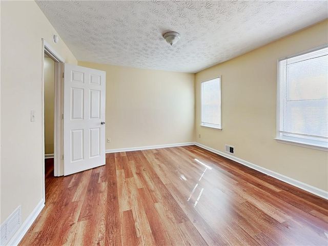 5280 Ridge Forest Drive, Stone Mountain, GA 30083