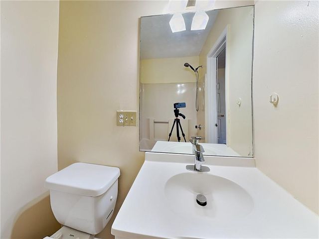 5280 Ridge Forest Drive, Stone Mountain, GA 30083