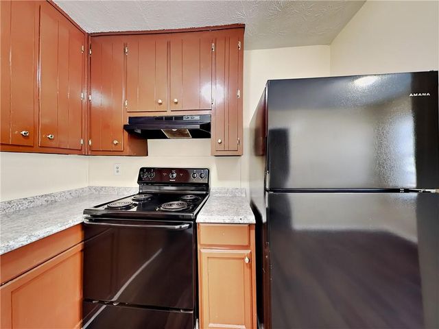 5280 Ridge Forest Drive, Stone Mountain, GA 30083