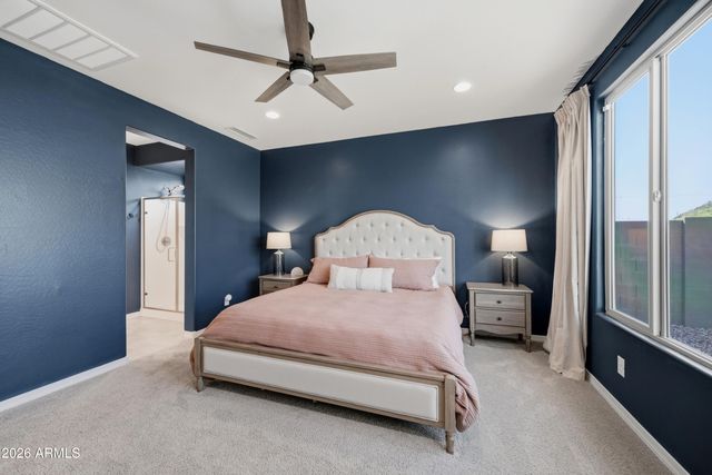 1405 W FLINTLOCK Drive, San Tan Valley, AZ 85144