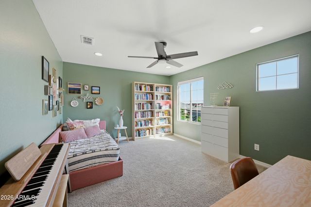 1405 W FLINTLOCK Drive, San Tan Valley, AZ 85144