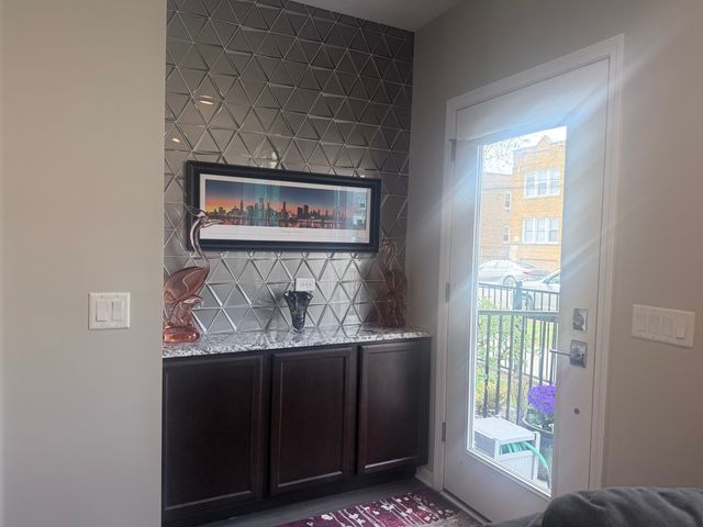 3117 N Karlov Avenue, Chicago, IL 60641