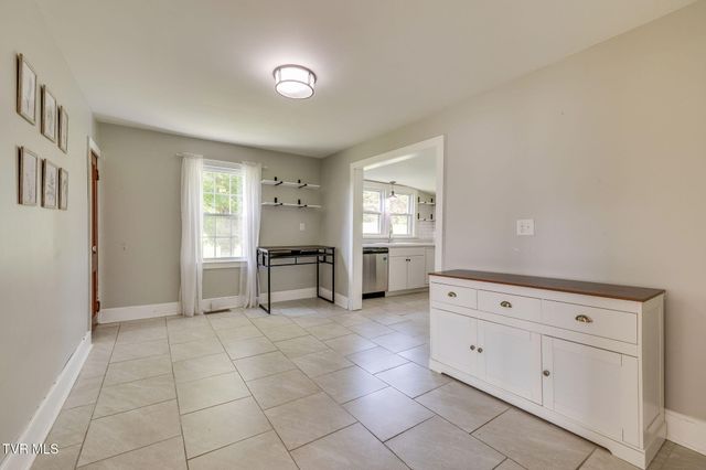 315 Paddle Creek Road, Bristol, TN 37620