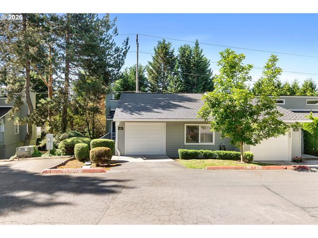 3882 BOTTICELLI St, Lake Oswego, OR 97035