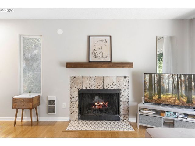3882 BOTTICELLI St, Lake Oswego, OR 97035