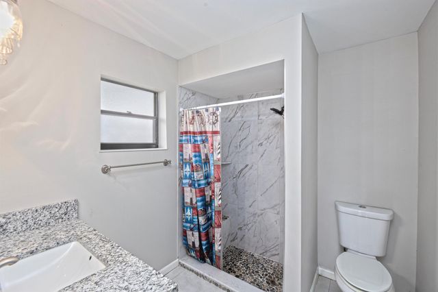 183 SW Airview Avenue, Port St Lucie, FL 34984