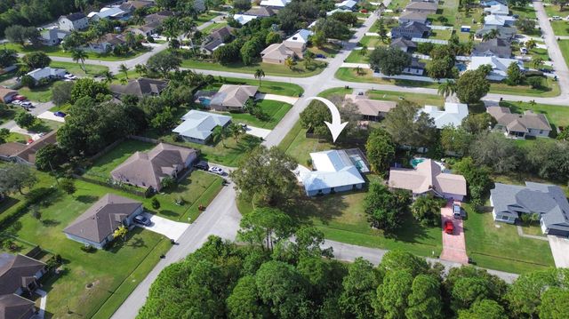 183 SW Airview Avenue, Port St Lucie, FL 34984