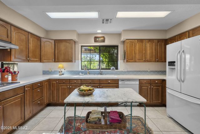 19 Escalones Court, Nogales, AZ 85621