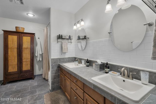 19 Escalones Court, Nogales, AZ 85621