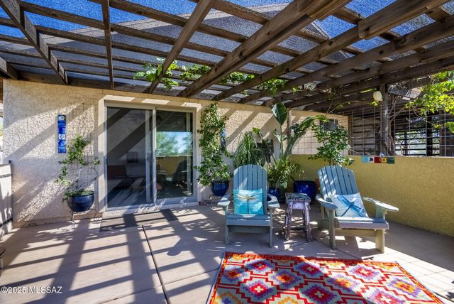 19 Escalones Court, Nogales, AZ 85621