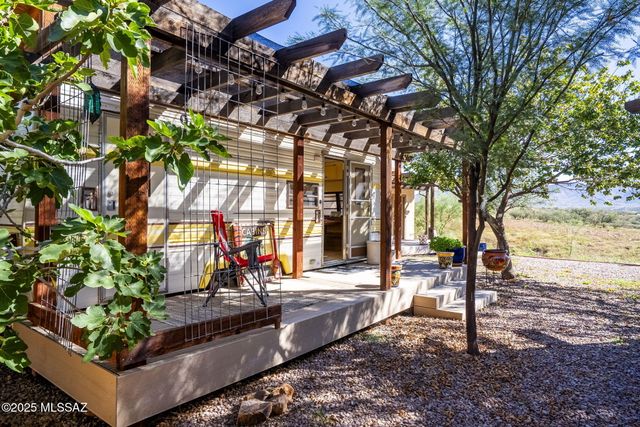 19 Escalones Court, Nogales, AZ 85621