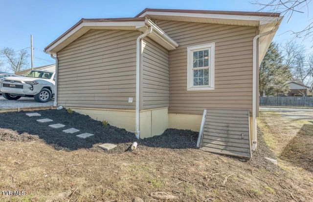 405 South North Street, Johnson City, TN 37604